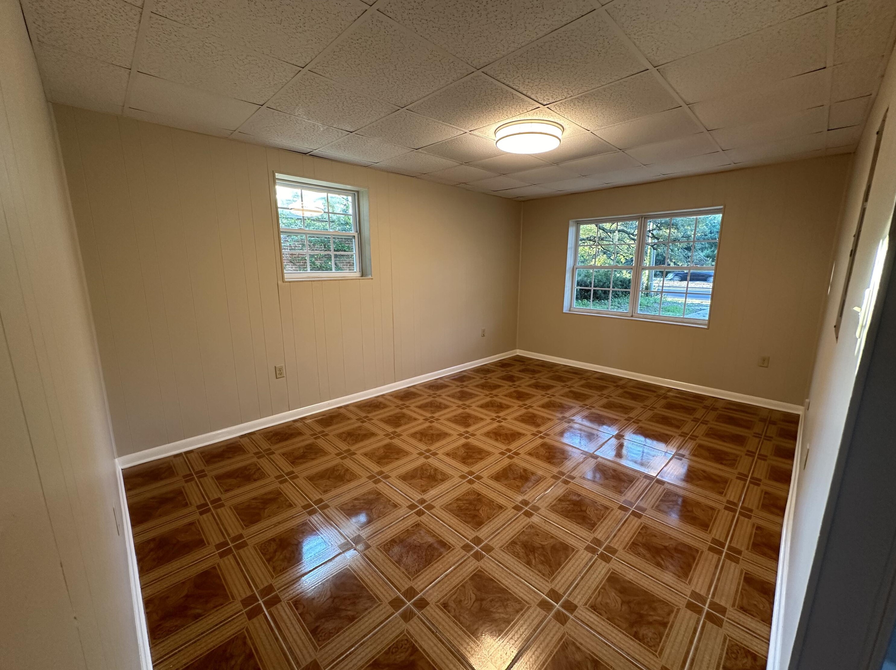 630 Miracle Strip Pkwy, Mary Esther FL 32569-2097 exterior