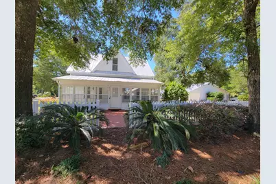 270 S 12th Street S, Defuniak Springs, FL 32435 - Photo 1
