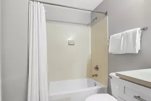 16819 Front Beach Rd, Panama City Beach, FL 32413 - Photo 15