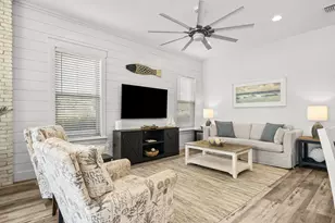 19914 Front Beach Rd, Panama City Beach, FL 32413 - Photo 9