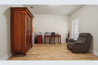 446 Mango Lane, Freeport, FL 32439 - Photo 9