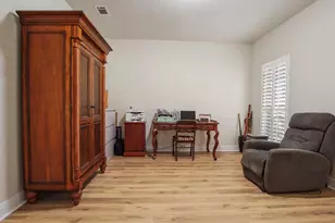 446 Mango Ln, Freeport, FL 32439 - Photo 9