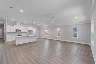 8417 Sevilla Street, Navarre, FL 32566 - Photo 11