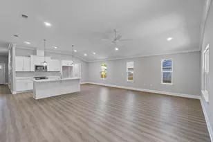 8417 Sevilla St, Navarre, FL 32566 - Photo 11