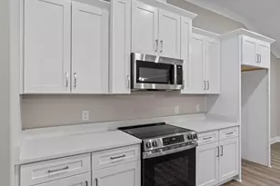 8417 Sevilla St, Navarre, FL 32566 - Photo 15