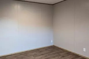 215 E Juniper Ave E, Defuniak Springs, FL 32433 - Photo 25