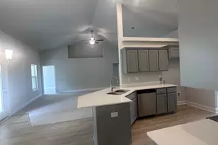 6117 Buckshot Dr, Crestview, FL 32539 - Photo 11