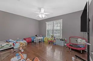 664 Brunson St, Crestview, FL 32536 - Photo 13