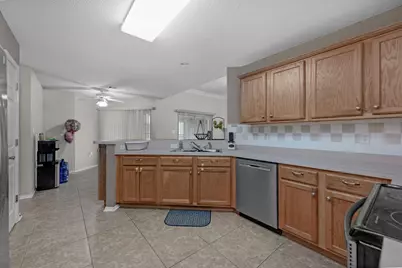 664 Brunson Street, Crestview, FL 32536 - Photo 11