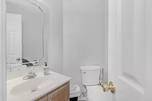 664 Brunson St, Crestview, FL 32536 - Photo 19