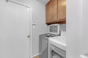 664 Brunson St, Crestview, FL 32536 - Photo 21