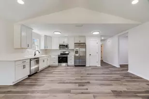 8084 3rd St, Laurel Hill, FL 32567 - Photo 9