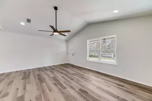 8084 3rd St, Laurel Hill, FL 32567 - Photo 7