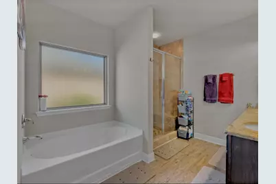 662 Teal Street, Crestview, FL 32539 - Photo 13