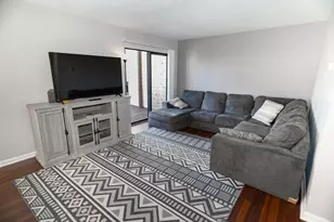 308 SW Miracle Strip Parkway SW, Fort Walton Beach, FL 32548 - Photo 1