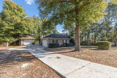 109 Oakcrest Drive, Crestview, FL 32539 - Photo 1