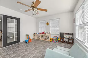 400 Brown Pl, Crestview, FL 32539 - Photo 17