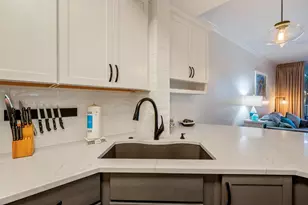 1322 Miracle Strip Parkway, Fort Walton Beach, FL 32548 - Photo 9