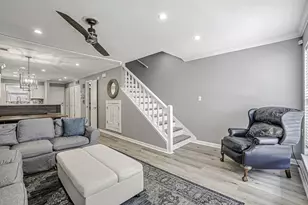 330 Bluefish Dr, Fort Walton Beach, FL 32548 - Photo 9