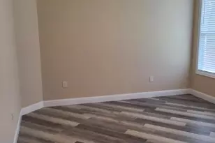 698 E Edney Ave E, Crestview, FL 32539 - Photo 19