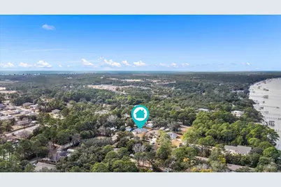 1911 Ladybird Lane, Gulf Breeze, FL 32563 - Photo 65