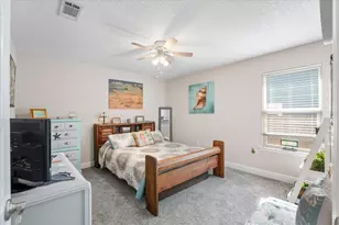 1911 Ladybird Ln, Gulf Breeze, FL 32563 - Photo 35