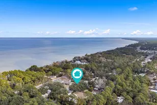 1911 Ladybird Ln, Gulf Breeze, FL 32563 - Photo 73