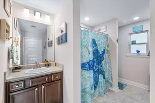 1911 Ladybird Ln, Gulf Breeze, FL 32563 - Photo 37