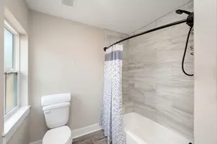 3030 Cosson Cir, Crestview, FL 32536 - Photo 11