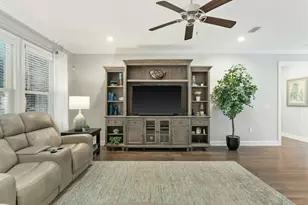 208 Meadow Lake Dr, Freeport, FL 32439 - Photo 13