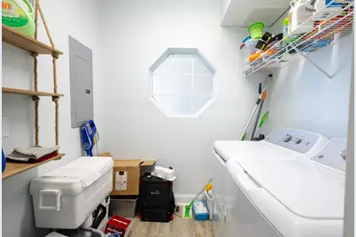 5 Laguna Street #UNIT 201, Fort Walton Beach, FL 32548 - Photo 13