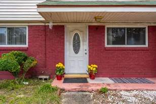 3072 E Olive Road E, Pensacola, FL 32514 - Photo 11