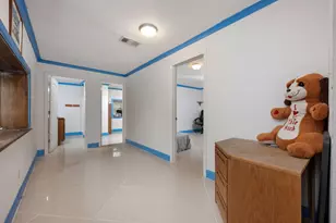 3072 E Olive Road E, Pensacola, FL 32514 - Photo 37