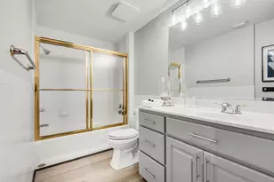 7115 Thomas Dr, Panama City Beach, FL 32408 - Photo 29