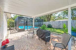 310 22nd St, Niceville, FL 32578 - Photo 35