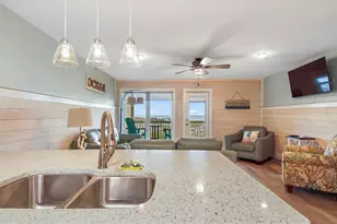 654 Seacliff Dr, Cape San Blas, FL 32456 - Photo 9