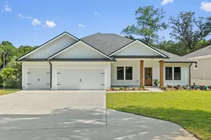 1720 25th Street St, Niceville, FL 32578 - Photo 5