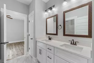 1720 25th Street St, Niceville, FL 32578 - Photo 49