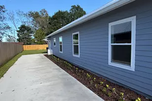 874 W Orange Ave W, Defuniak Springs, FL 32435 - Photo 3