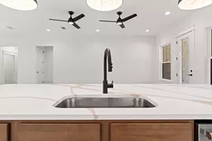 85 NE Laurie Dr NE, Fort Walton Beach, FL 32548 - Photo 13