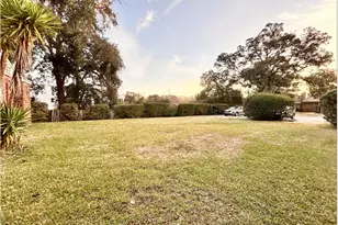 225 Carmel Dr, Fort Walton Beach, FL 32547 - Photo 31