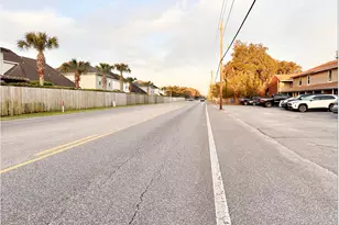 225 Carmel Dr, Fort Walton Beach, FL 32547 - Photo 33