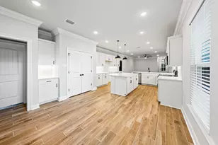 699 Earl Godwin Rd, Freeport, FL 32439 - Photo 9