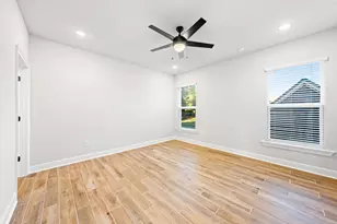 699 Earl Godwin Rd, Freeport, FL 32439 - Photo 11