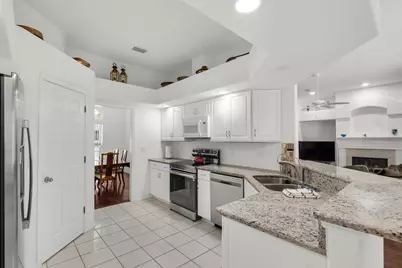 2179 Chase Drive, Niceville, FL 32578 - Photo 5