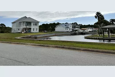 1758 Stanford Road, Gulf Breeze, FL 32563 - Photo 11