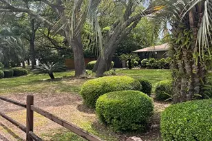 16 NE Wedgewood Ln NE, Fort Walton Beach, FL 32547 - Photo 23