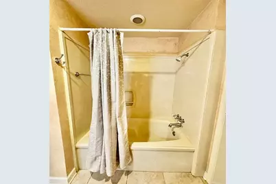 16 NE Wedgewood Lane NE, Fort Walton Beach, FL 32547 - Photo 11