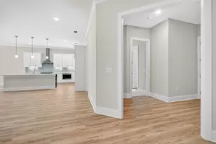 20 S J Hunter's Way S, Freeport, FL 32439 - Photo 9