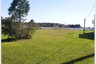 554 Beatrice Point Road, Freeport, FL 32439 - Photo 13